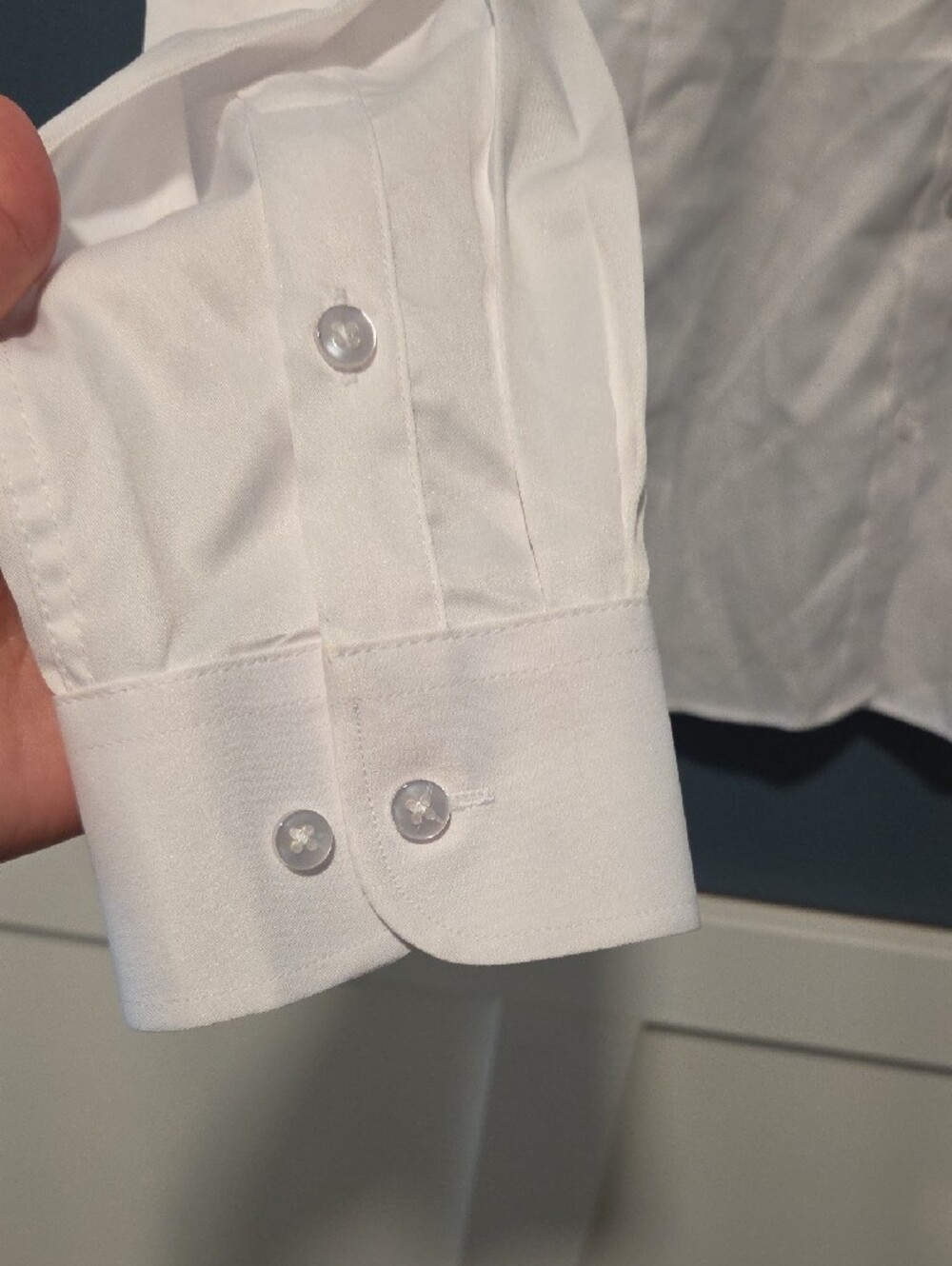 Classic White Button-Up Women's Shirt - Versatile Everyday Top - Picture 5 of 7